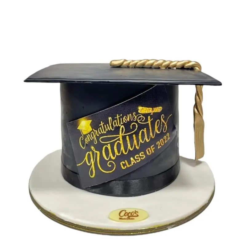 Graduation Cake 420 AED