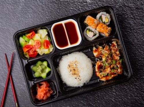 Takumi Sushi Restaurant, Best Sushi Restaurants Dubai JLT, Best Sushi Delivery in Dubai